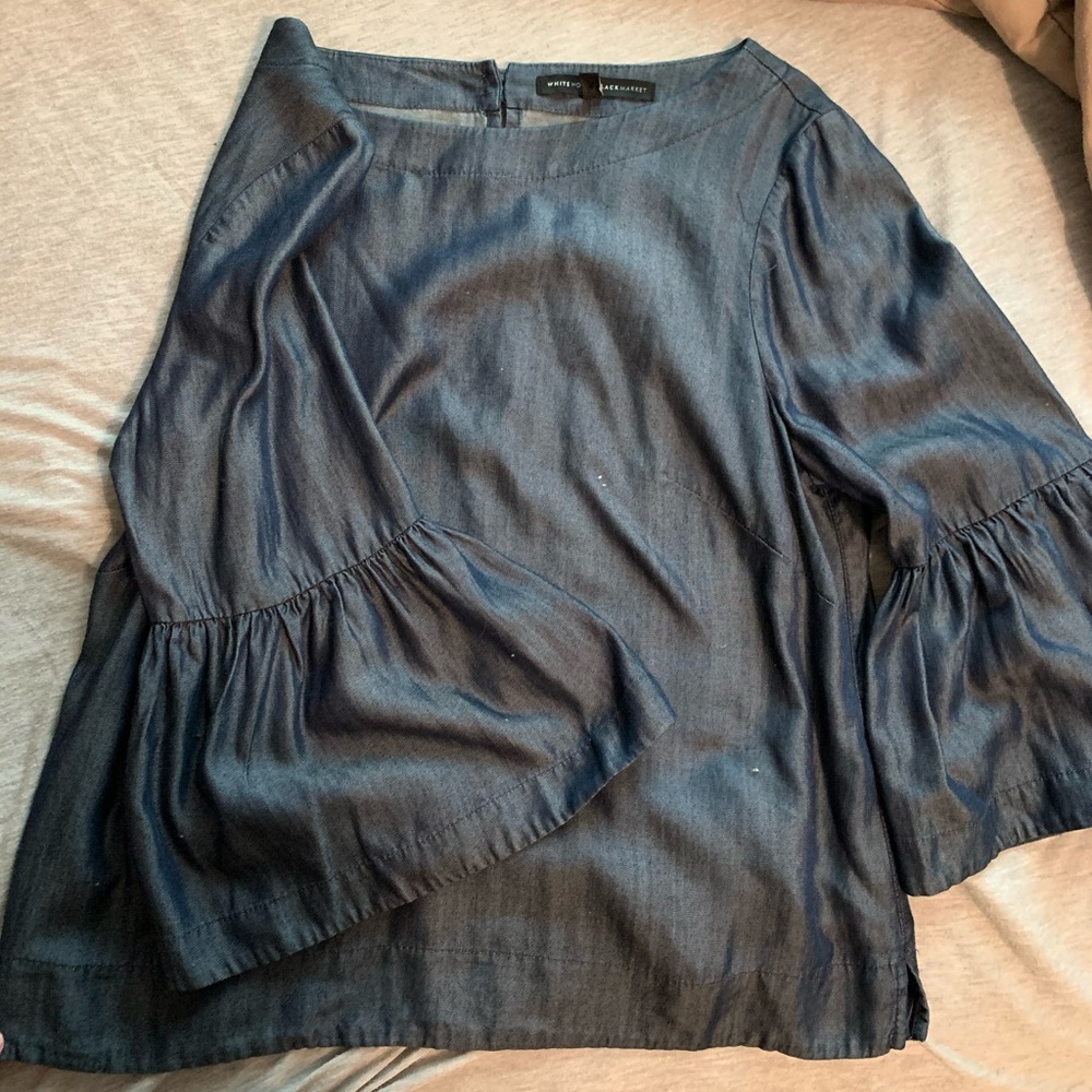 Mid length sleeved jean washed blouse